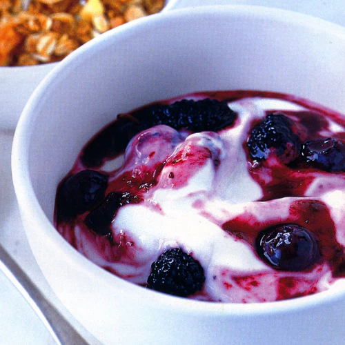 Berry and Yogurt Bowl 350g (Breakfast) (Gluten-free)