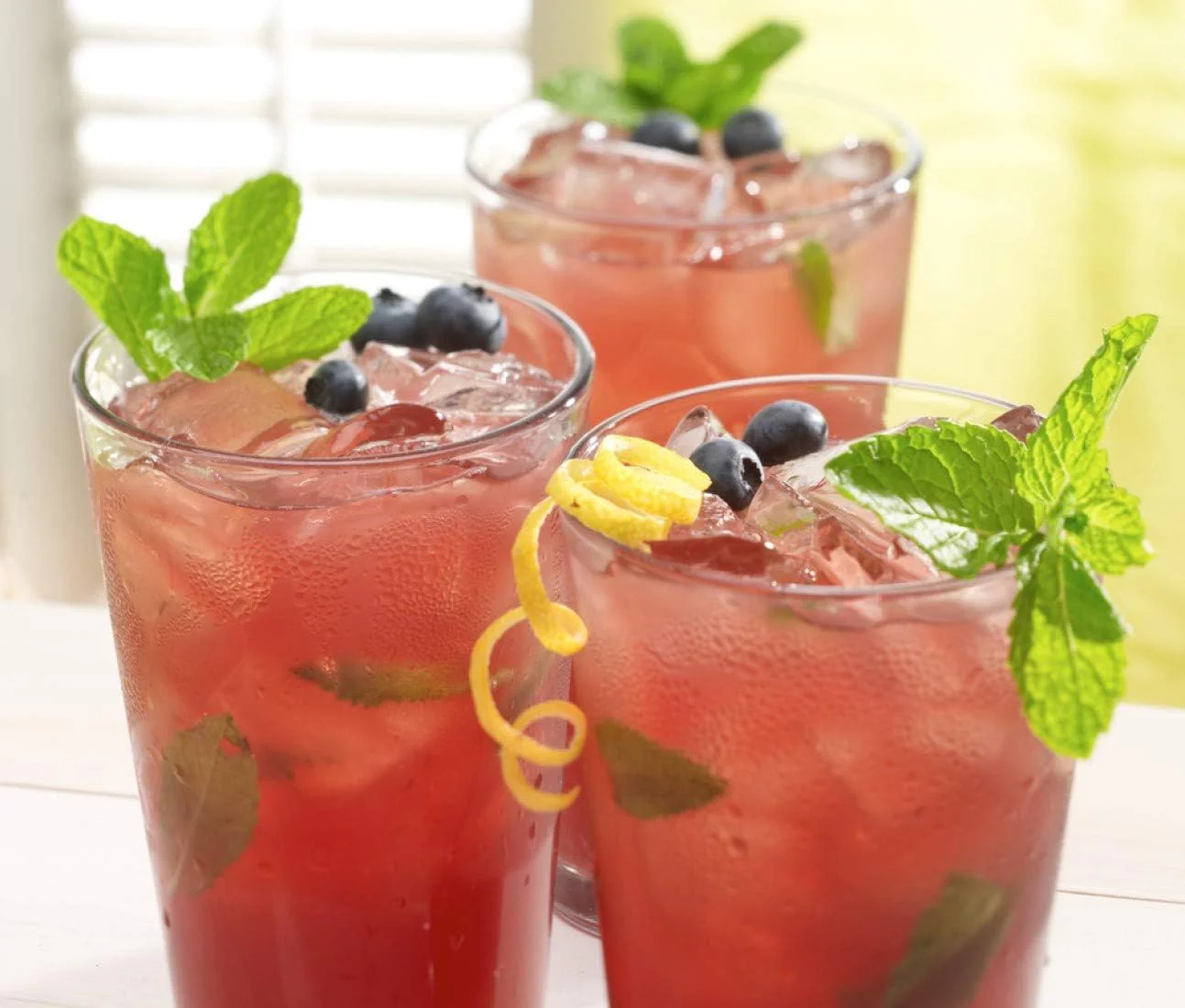 Ocean Spray Light Cranberry Classic - Image 2